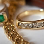 Of course, Bruce Stevenson Insurance Brokers also insure your every-day jewellery too.
