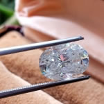 Loose diamonds and gemstones are also appraised for all purposes by qualified Gemologist, Paula Fox