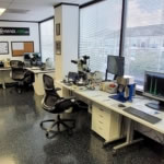 The gemological laboratory at Gemology Resources contains a range of specialist advanced gemological instruments