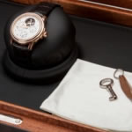 In addition to jewelry and loose diamonds, AGR also appraises modern and period watches.
