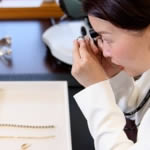 Trang offers also offers a jewelry sorting service. This is a consulation sorts any unknown jewelry into categories, and identifying those items that require proper appraisal.