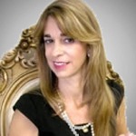 Certified Gemologist Appraiser and Graduate Gemologist, Chris Lones.